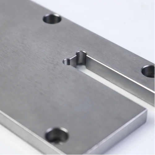 Bahagian CNC Keluli Karbon Q235 berketepatan tinggi{0}}tinggi